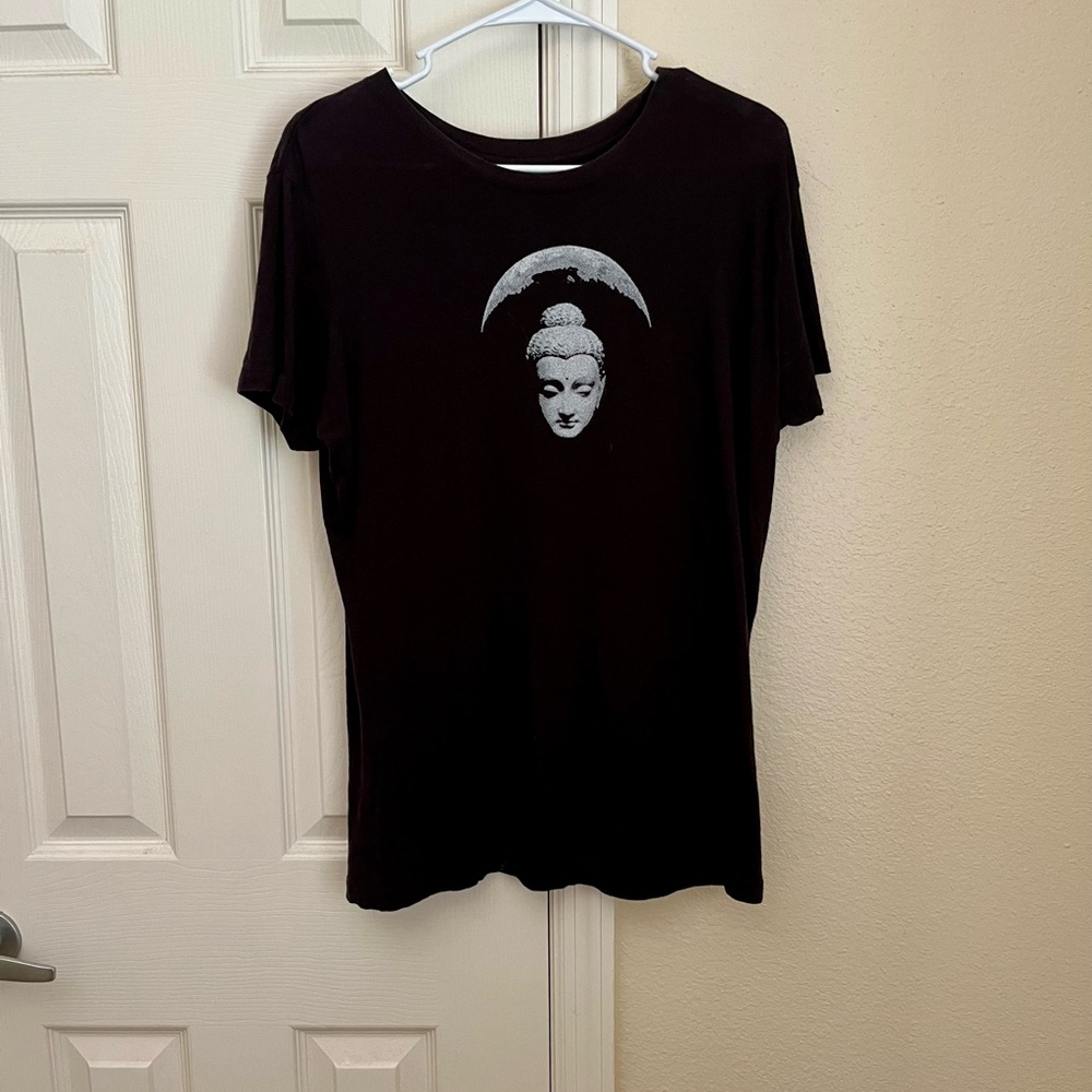 Black Buddha Graphic Women's T-shirt